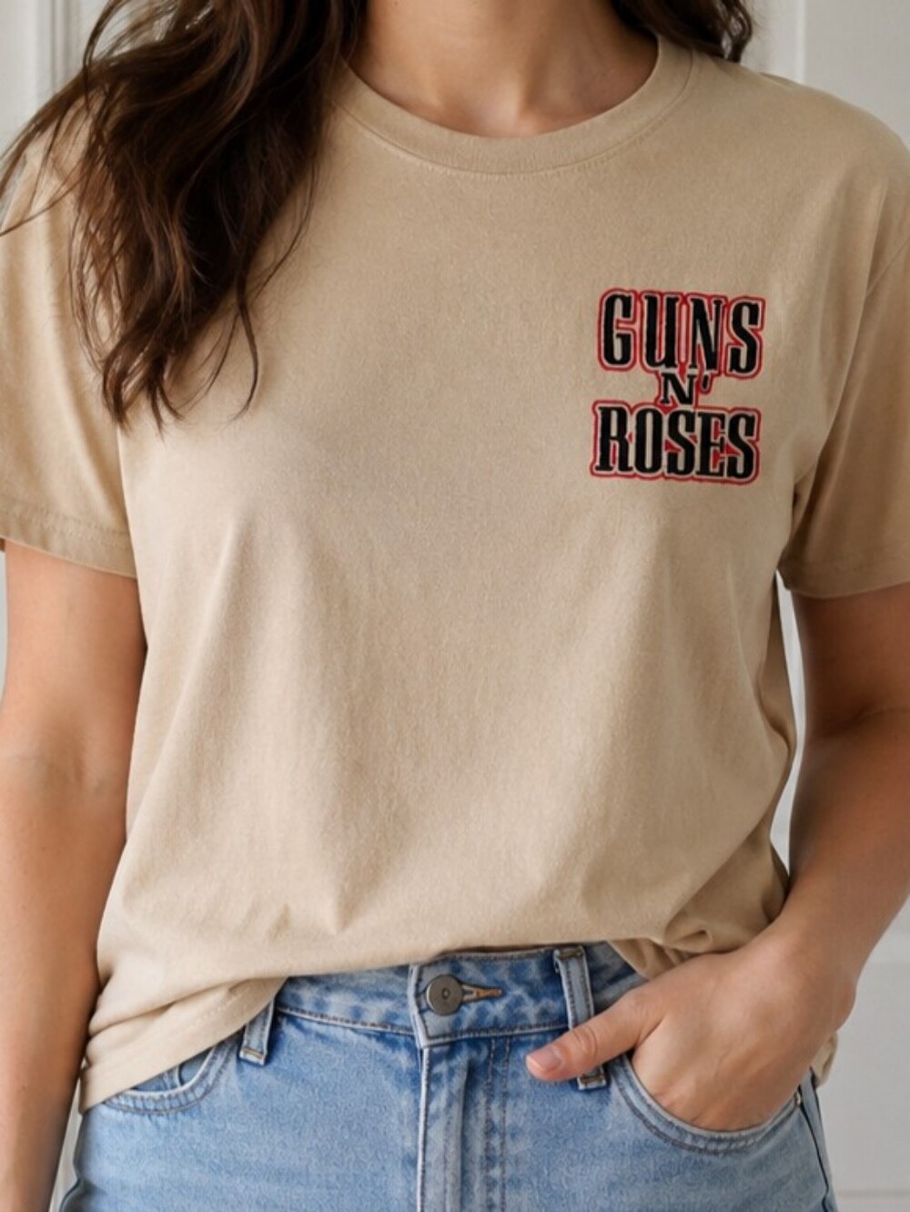 NWT Guns N' Roses Licensed Graphic Colorfully Embroidered Graphic T-Shirt Sz XL